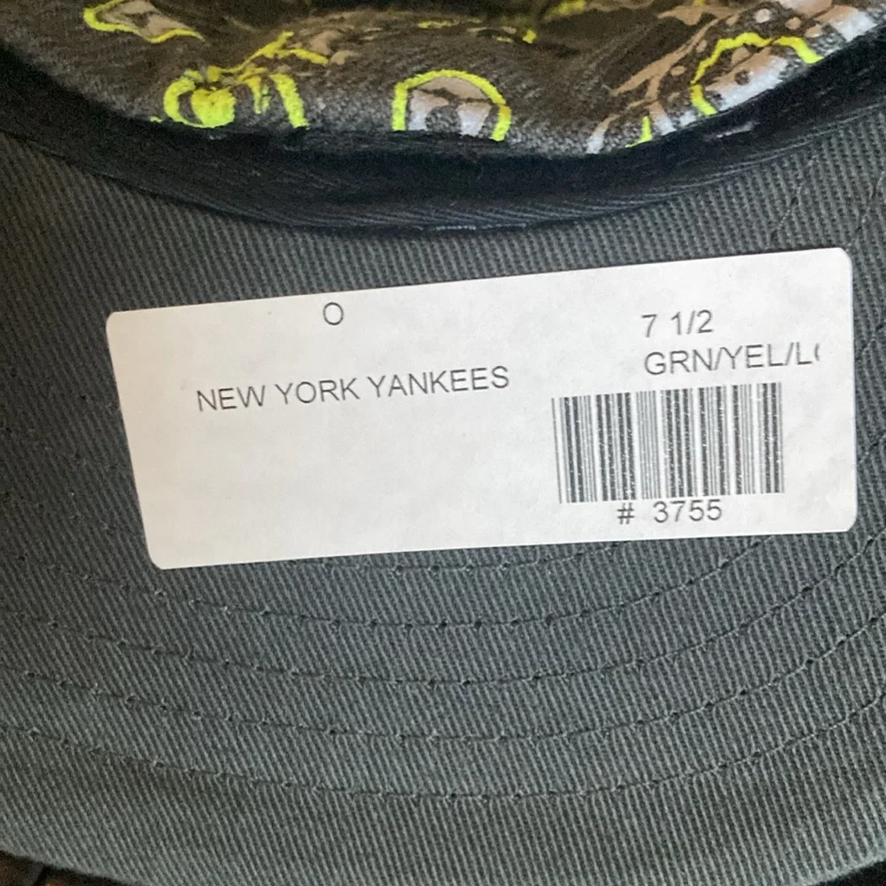 Twins Cap stylish yankees